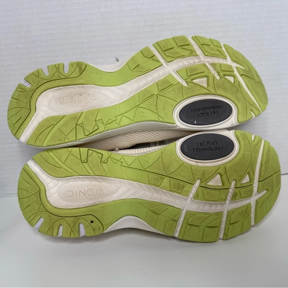 Vionic Endure Women's Lace Up Arch Supportive Sneaker Size 10 Active/Streetwear